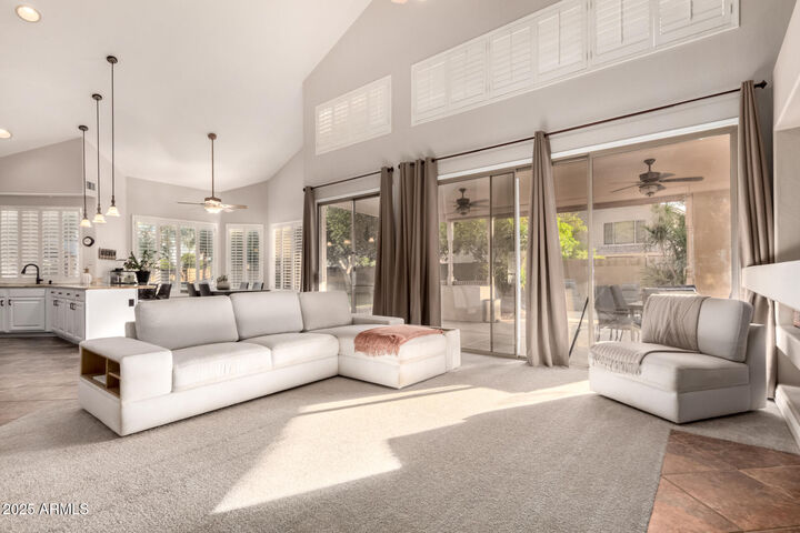 Property Photo: 7029 E Monte Circle AZ 85209
