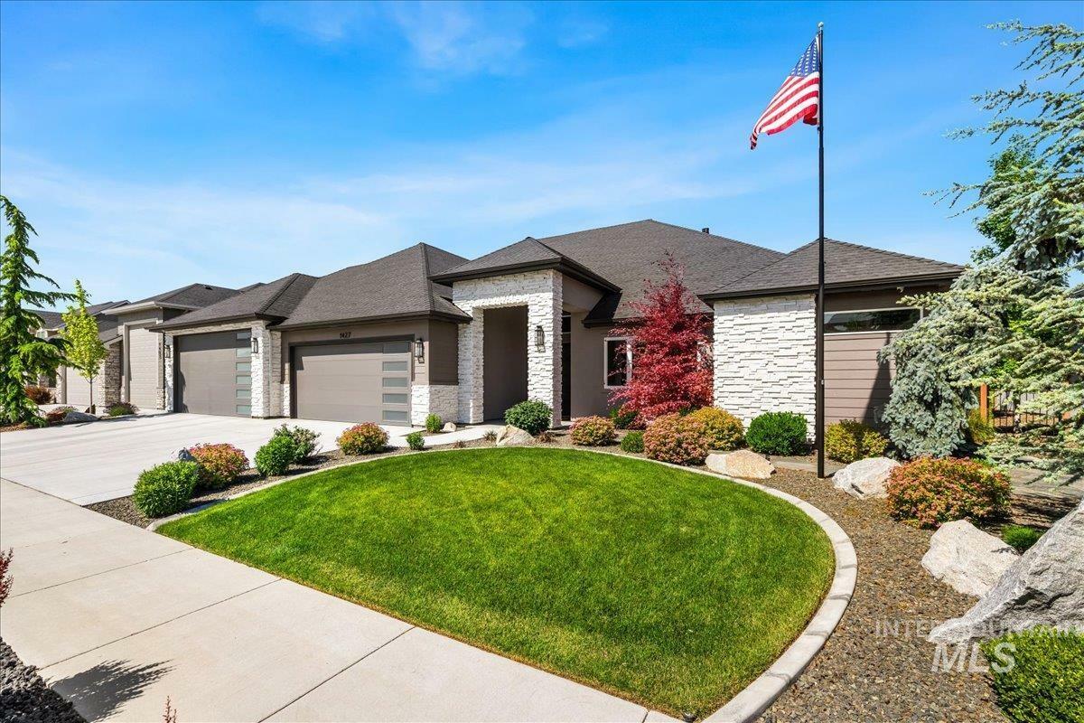 Property Photo: 1427 N Morehouse ID 83616-3605