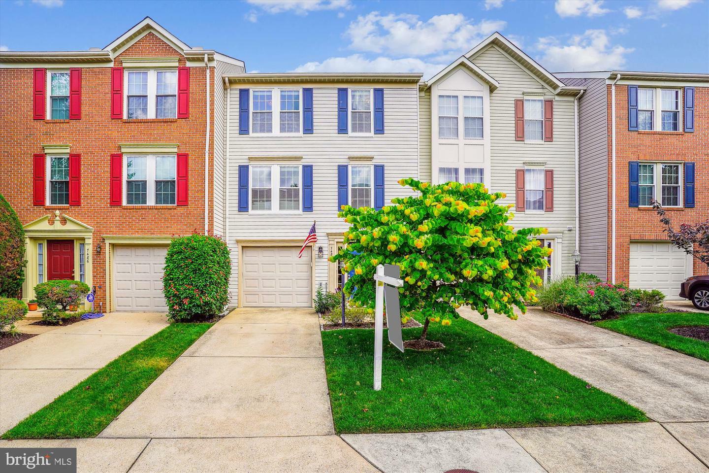 Property Photo: 7484 Gadsby Square VA 22315