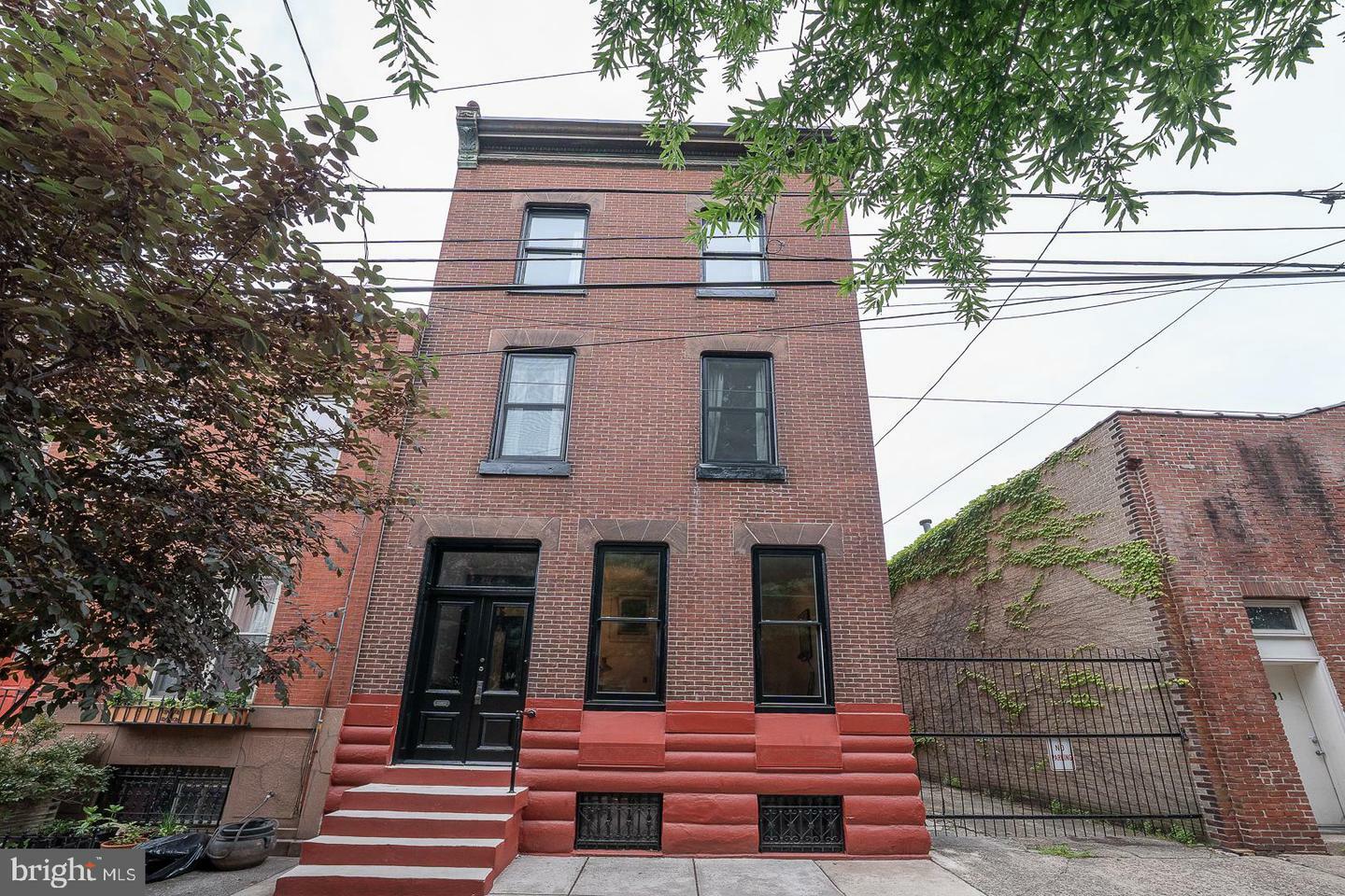 Property Photo: 825 N 27th Street PA 19130