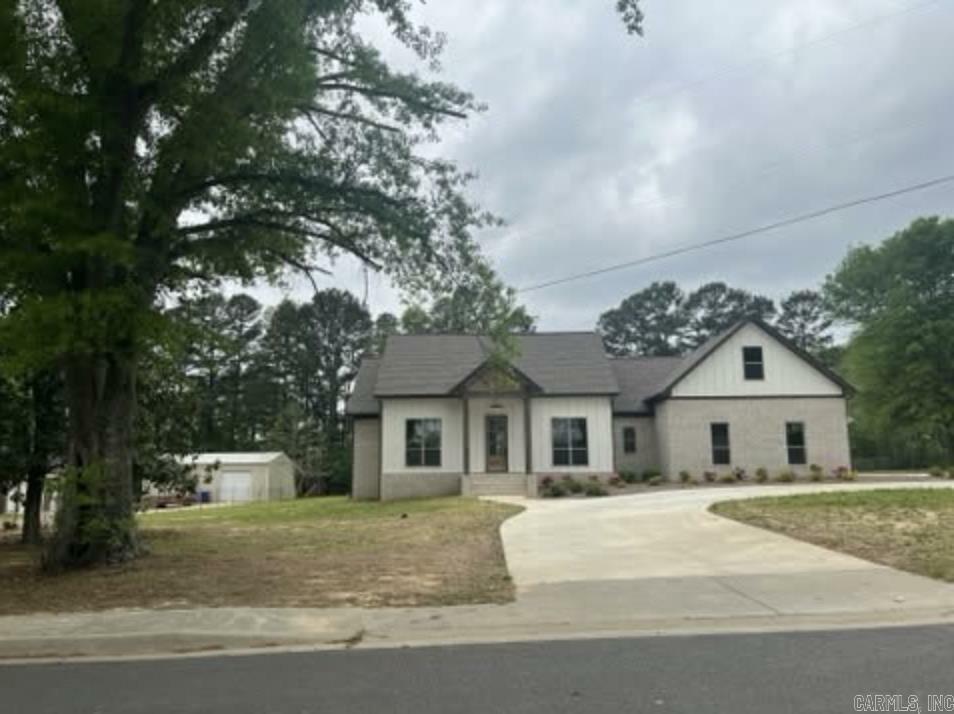 Property Photo: 36 Church Circle AR 72058
