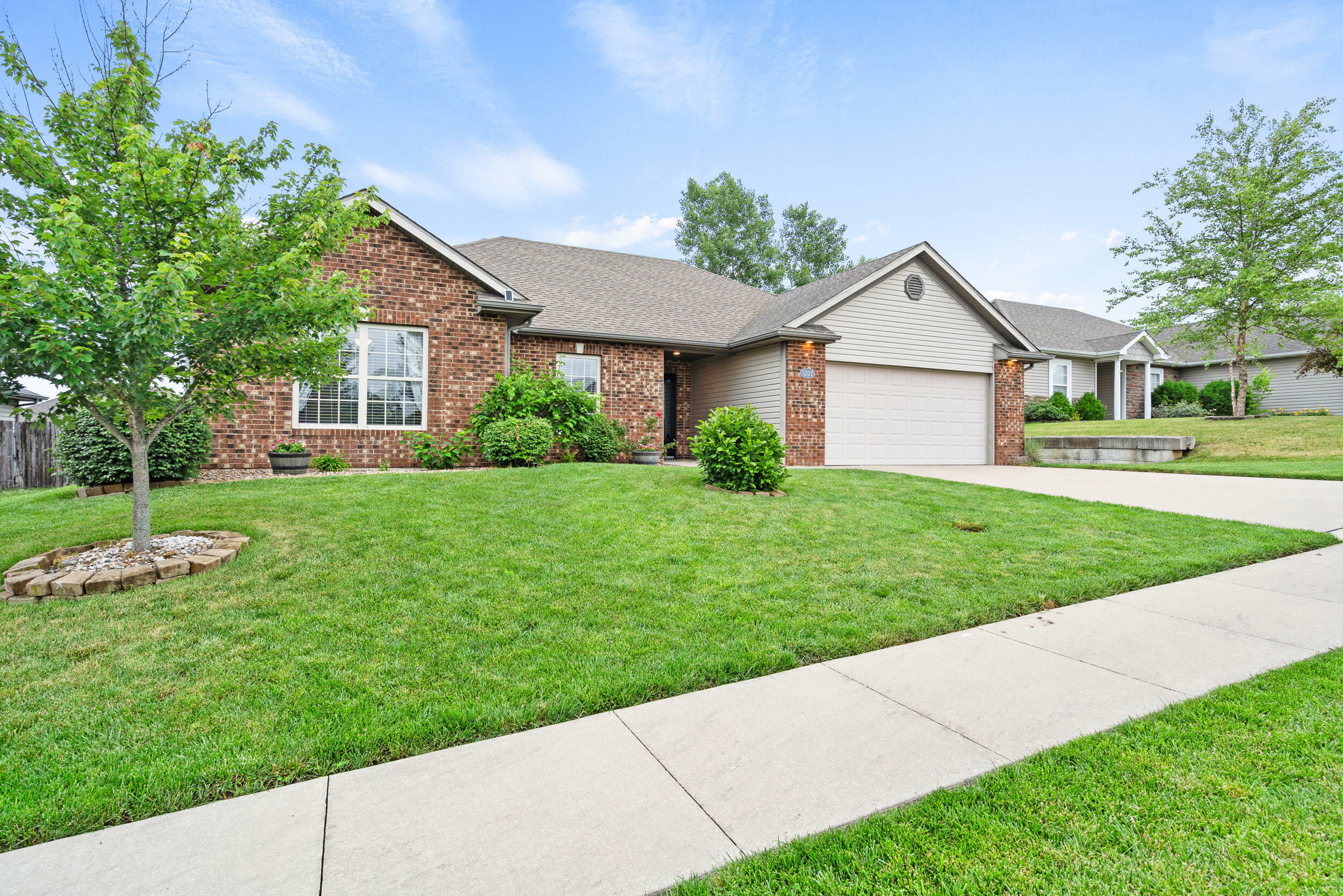 Property Photo: 3207 Ballard Mill Dr MO 65203