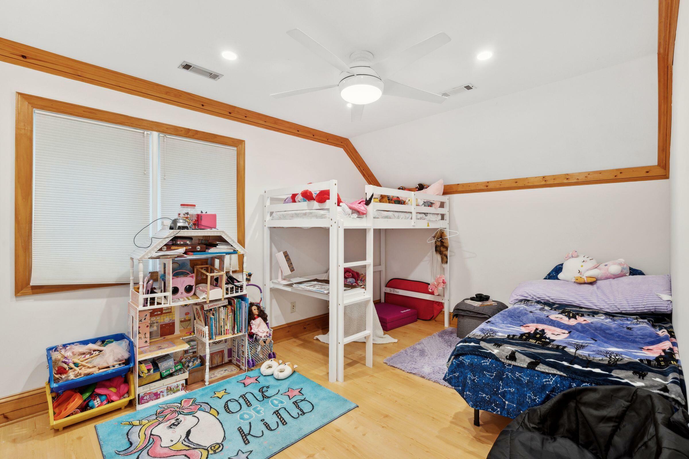 Property Photo: 125 Drayton Drive SC 29483
