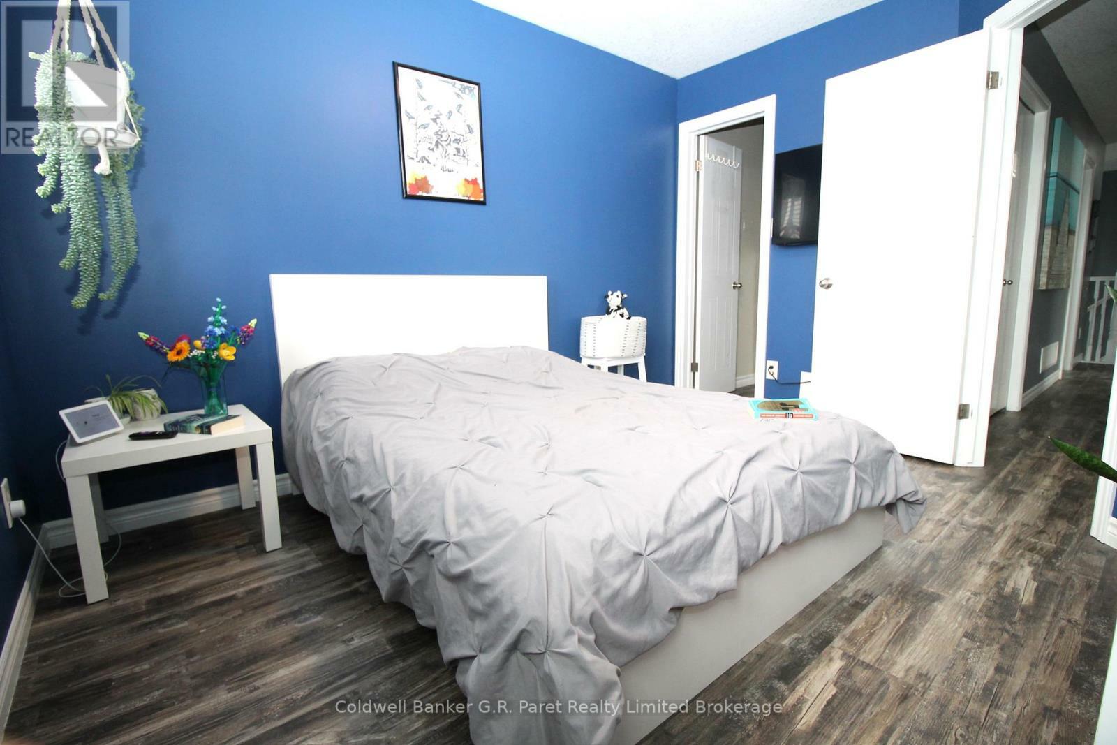 Property Photo: 1867 Waterwheel Place ON N5X 4P5