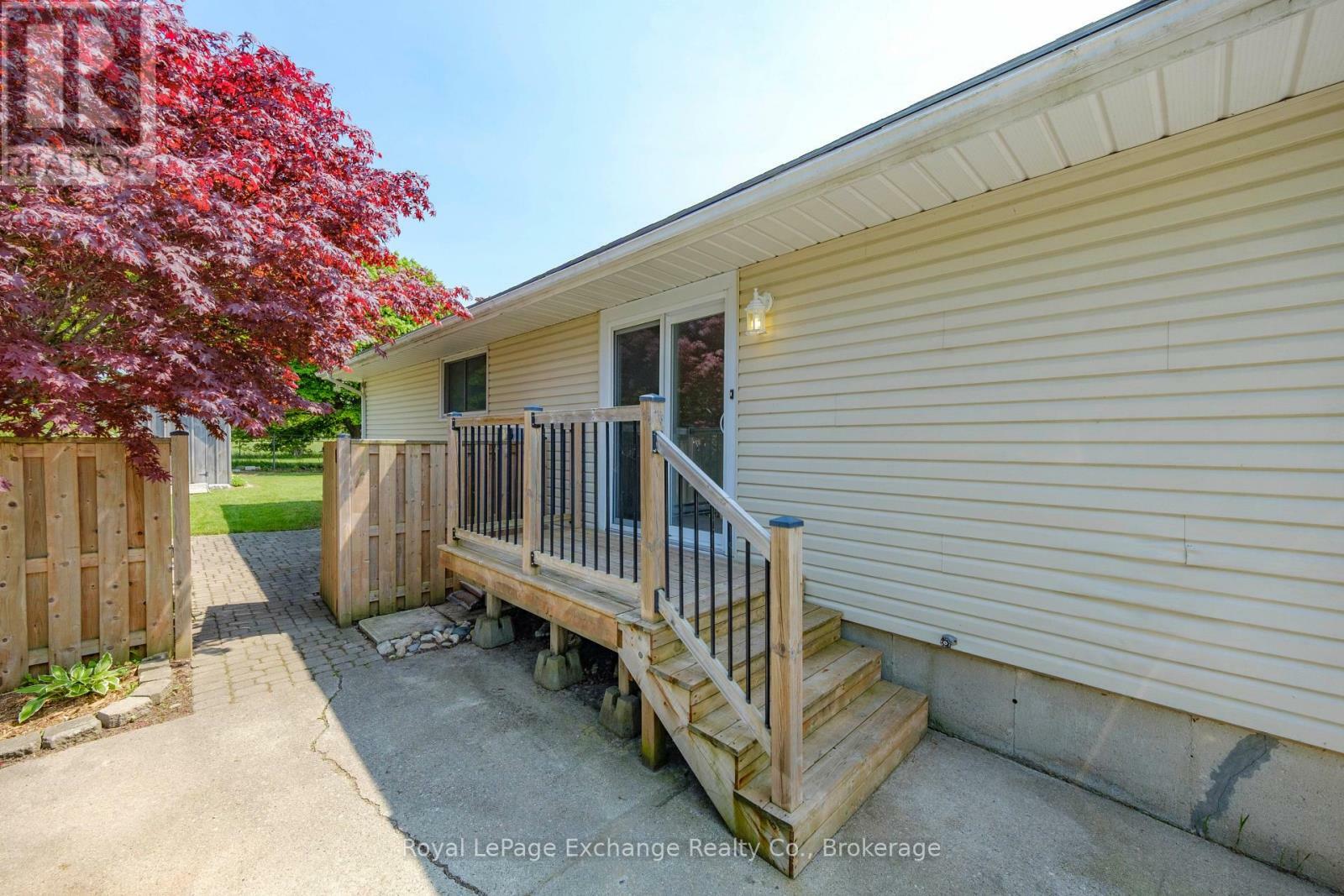Property Photo:  287 Queen Street  ON N2Z 2R6 