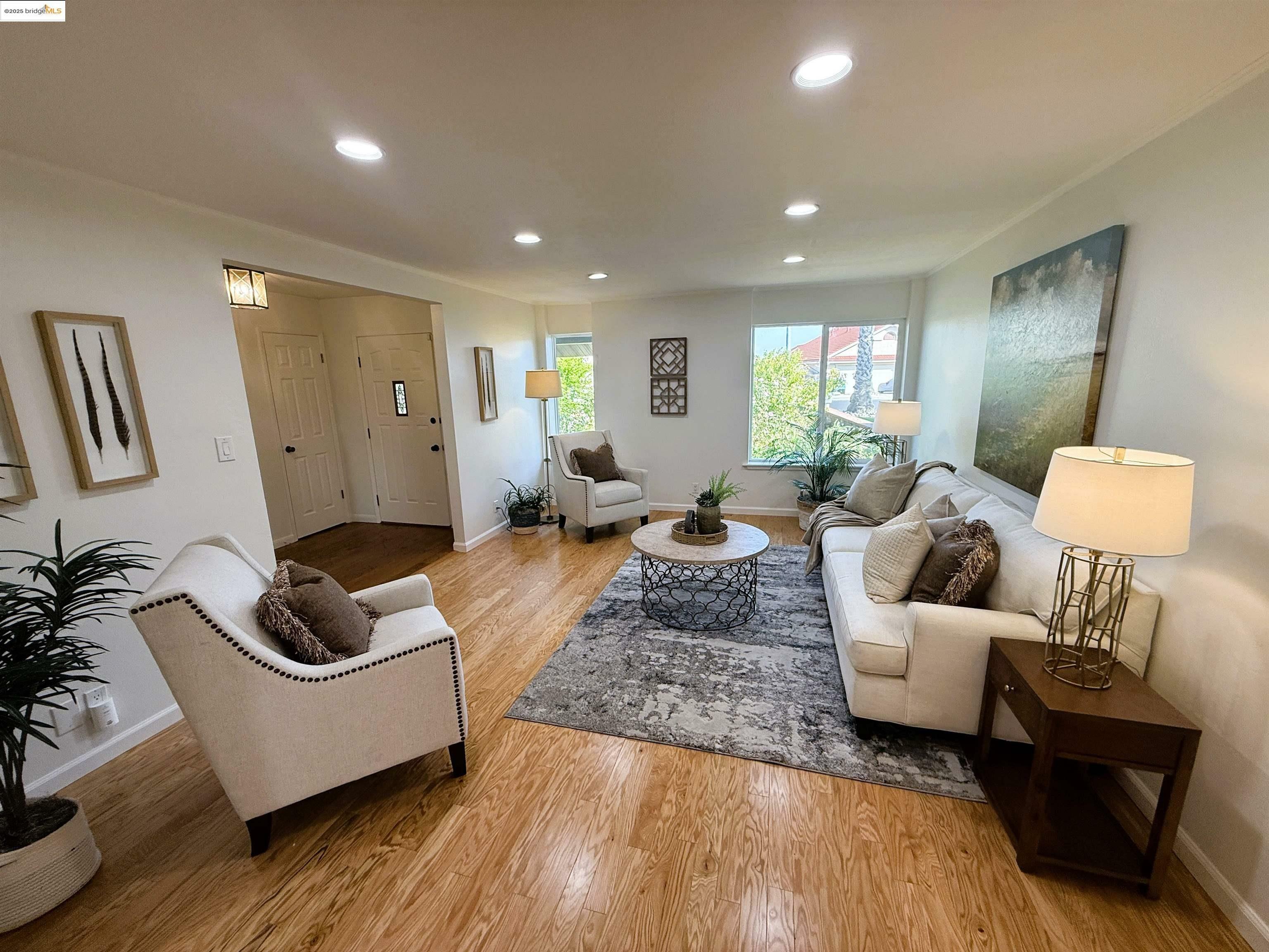 Property Photo: 301 Discovery Bay Blvd CA 94505
