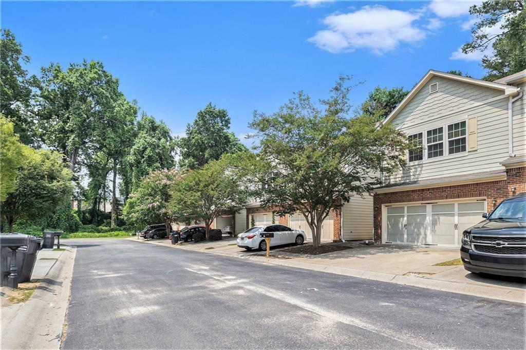 Property Photo: 876 Ivydale Lane 63 GA 30045