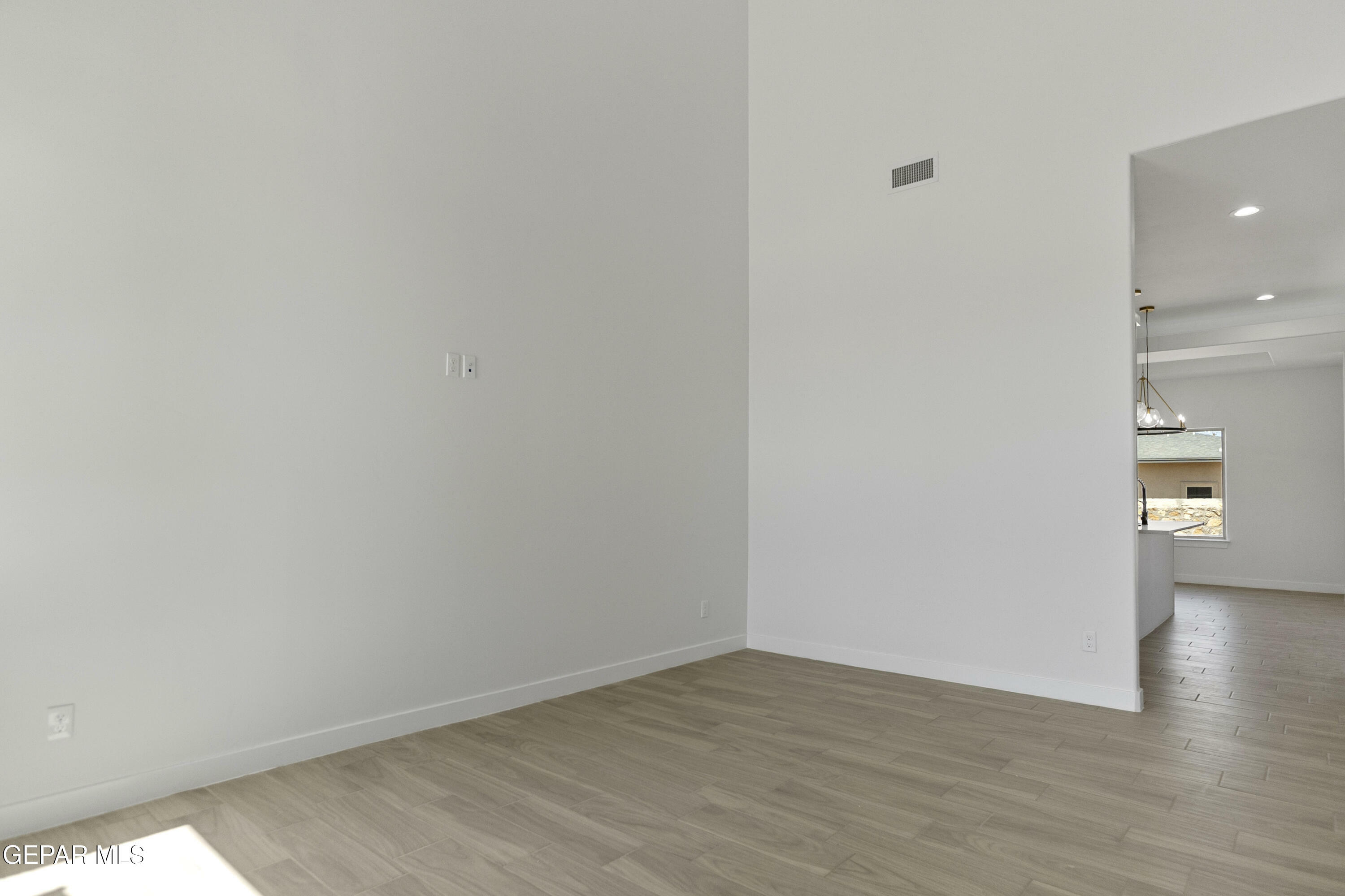 Property Photo: 10700 Elise Street TX 79924