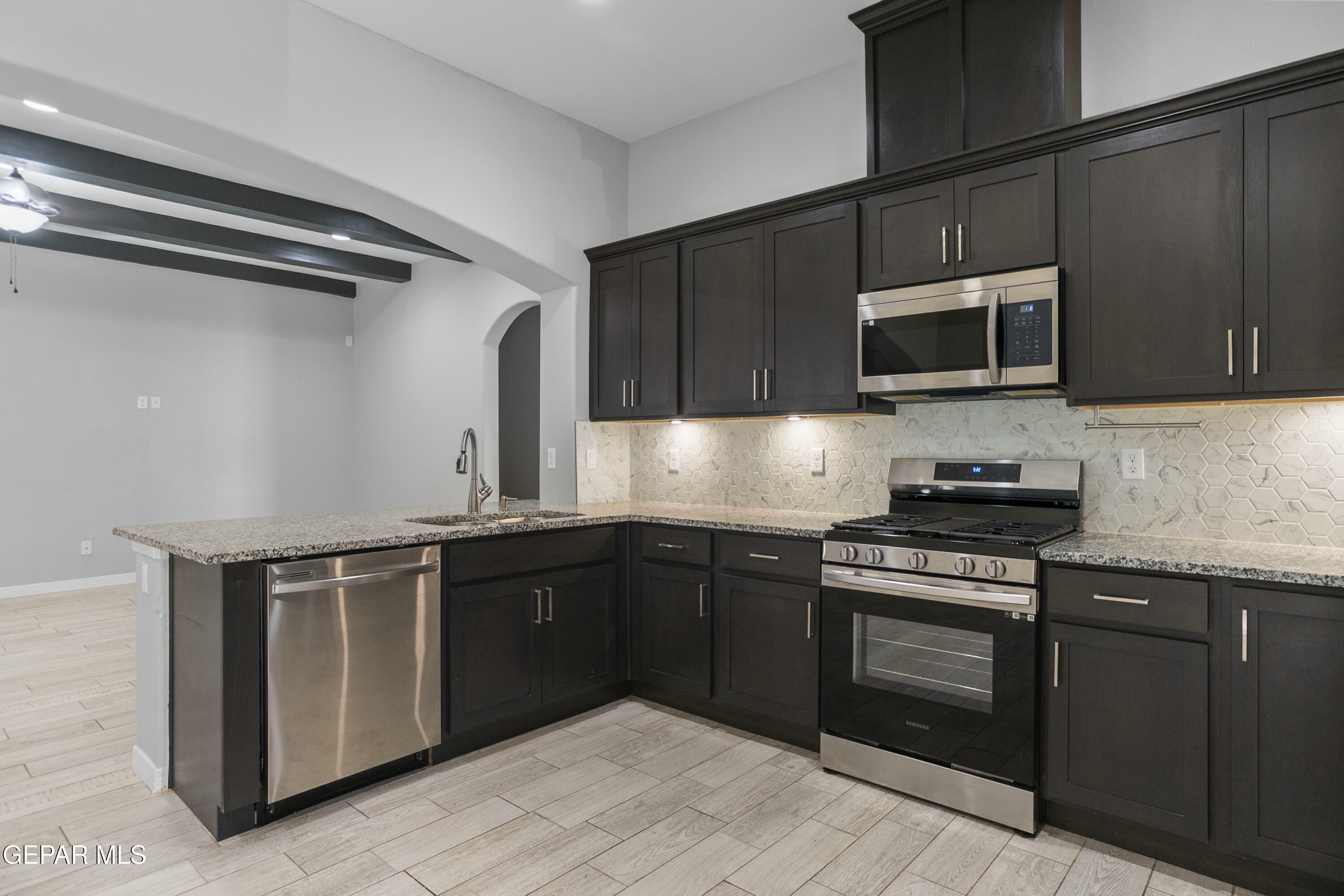 Property Photo: 10613 Hidden Palm Drive TX 79924