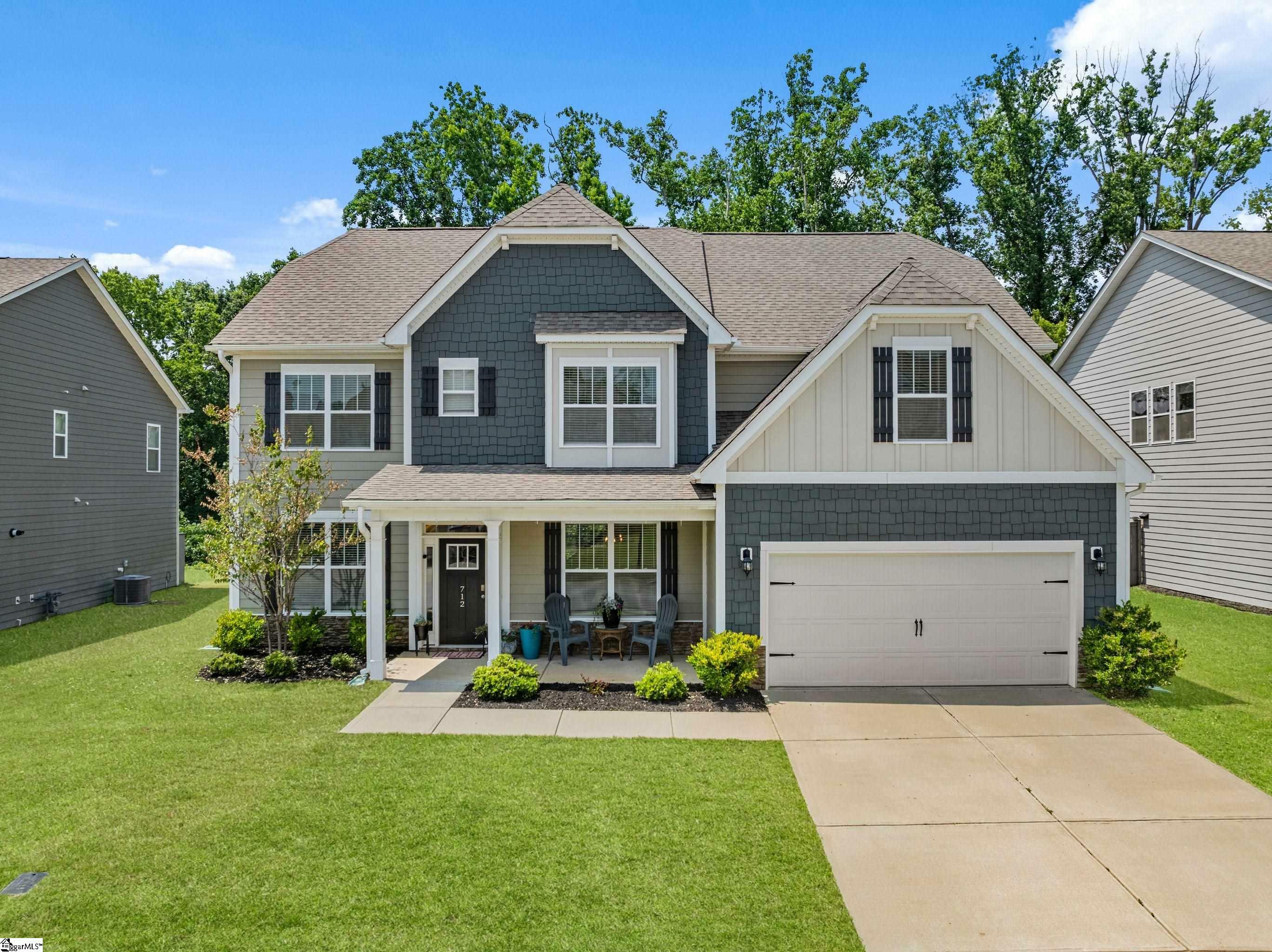 Property Photo: 712 Paxton Rose Drive SC 29650