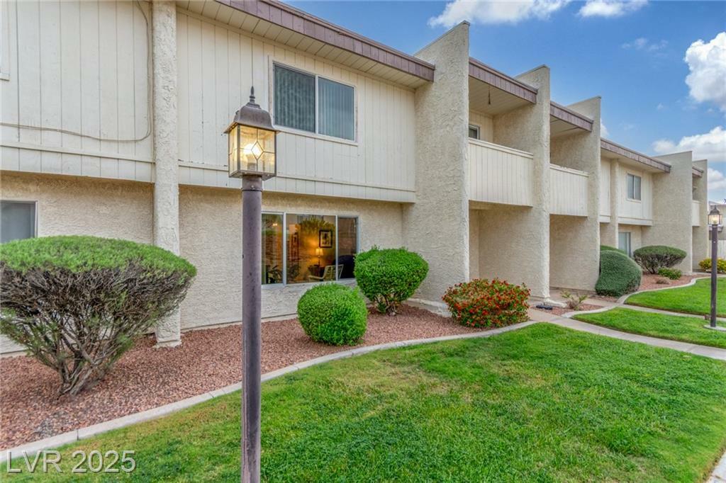 Property Photo: 768 Lawrence Drive NV 89015