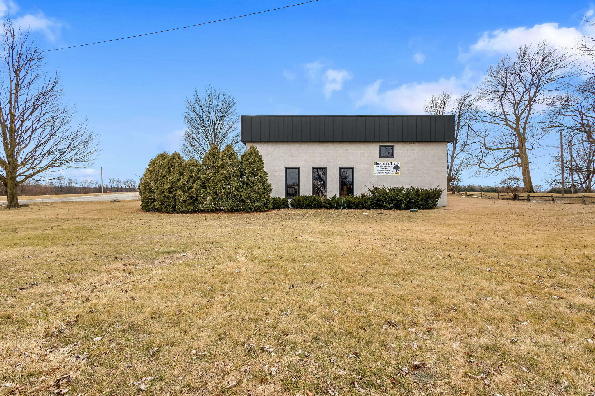 Property Photo: 15147 Lincoln Highway IN 46563