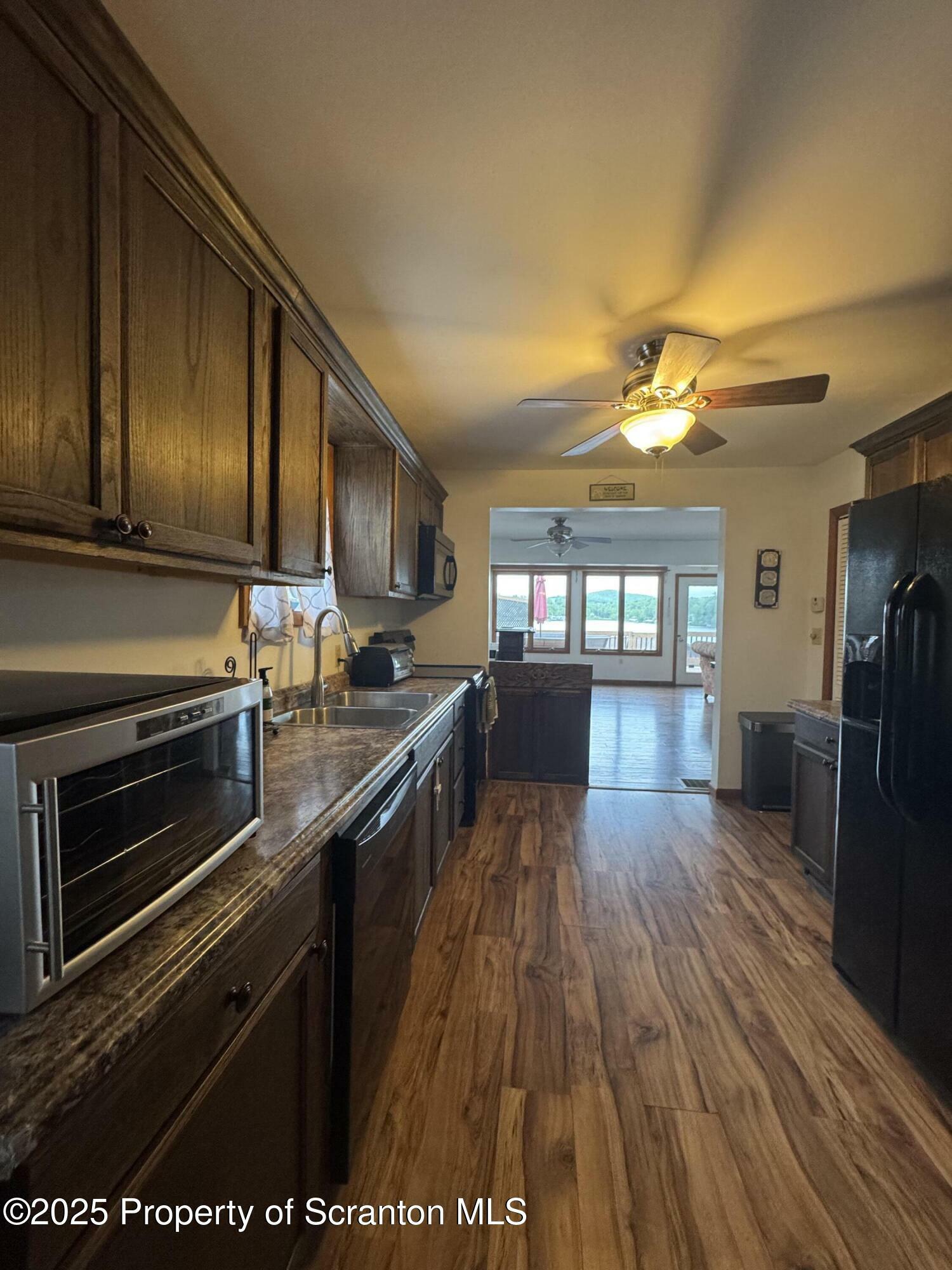 Property Photo:  118 Evergreen Lane  PA 18419 