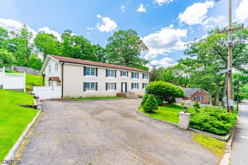 72 Francisco Ave  Little Falls Twp. NJ 07424 photo