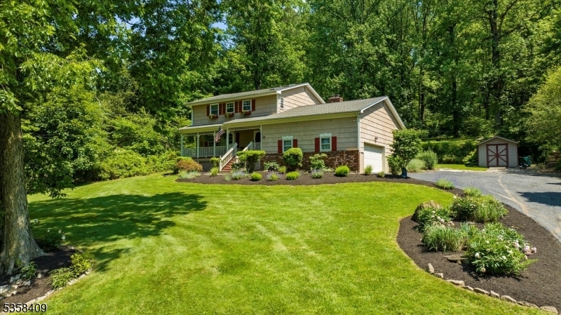 188 Bellis Rd.  Holland Twp. NJ 08848 photo