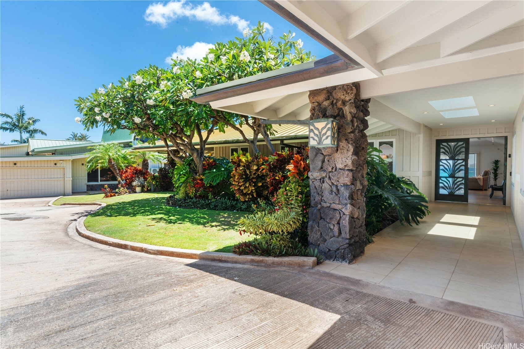 Property Photo: 120 & 128 Hanapepe Loop HI 96825