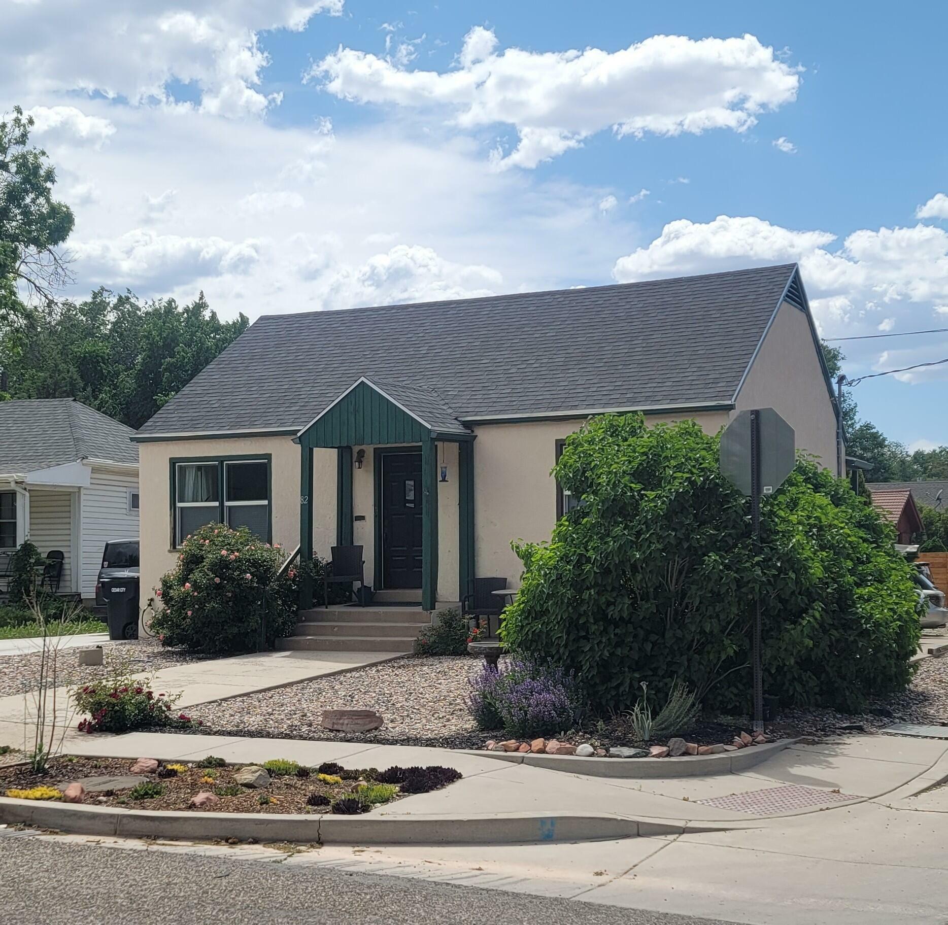 Property Photo: 82 S 400 E UT 84720