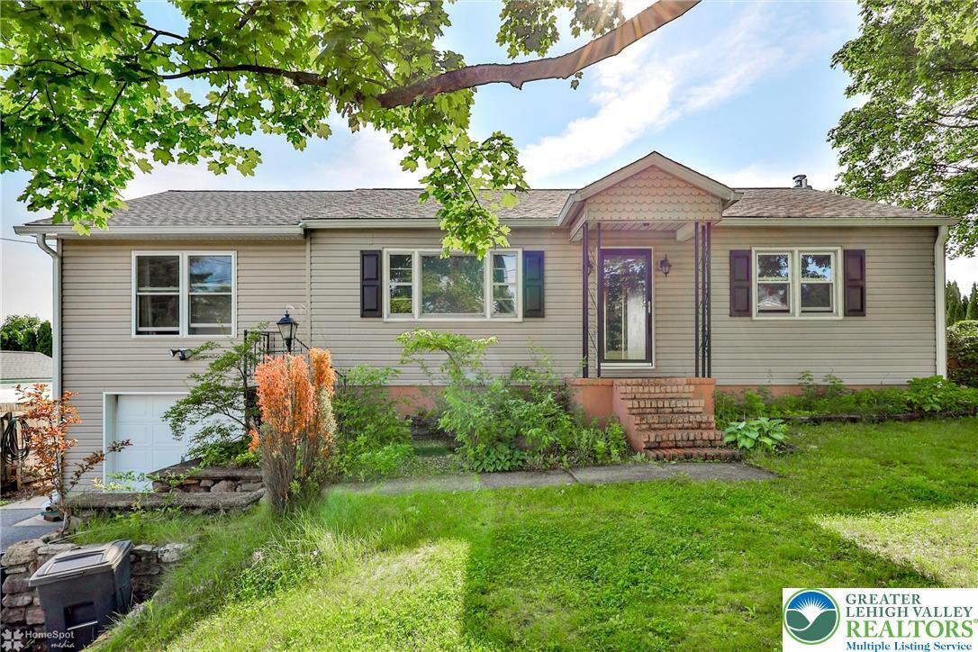 Property Photo: 6386 Sullivan Trail PA 18091