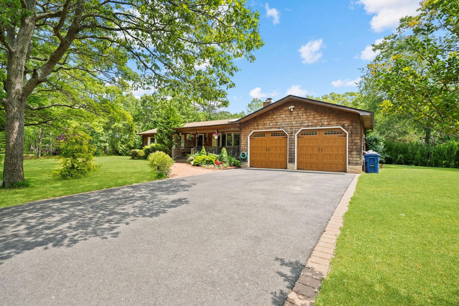 Property Photo:  8 Jackson Avenue  NY 11946 