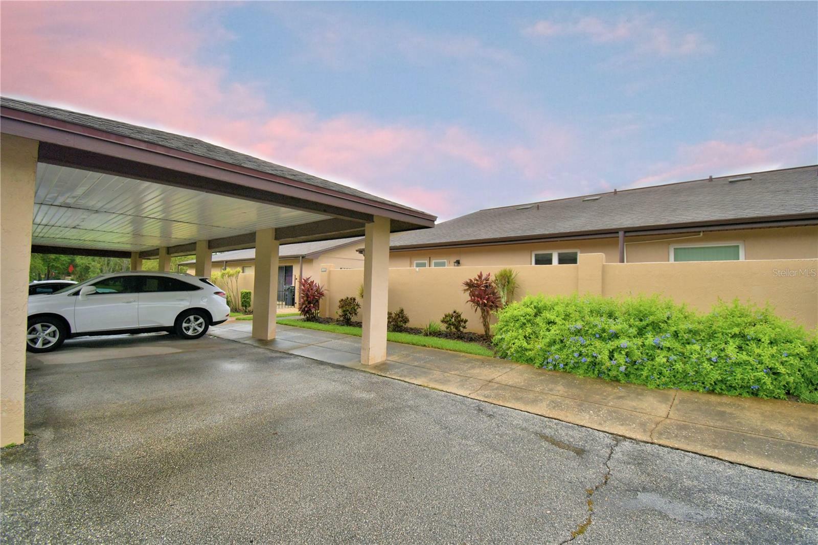 Property Photo: 2835 Wingfoot Court FL 33884
