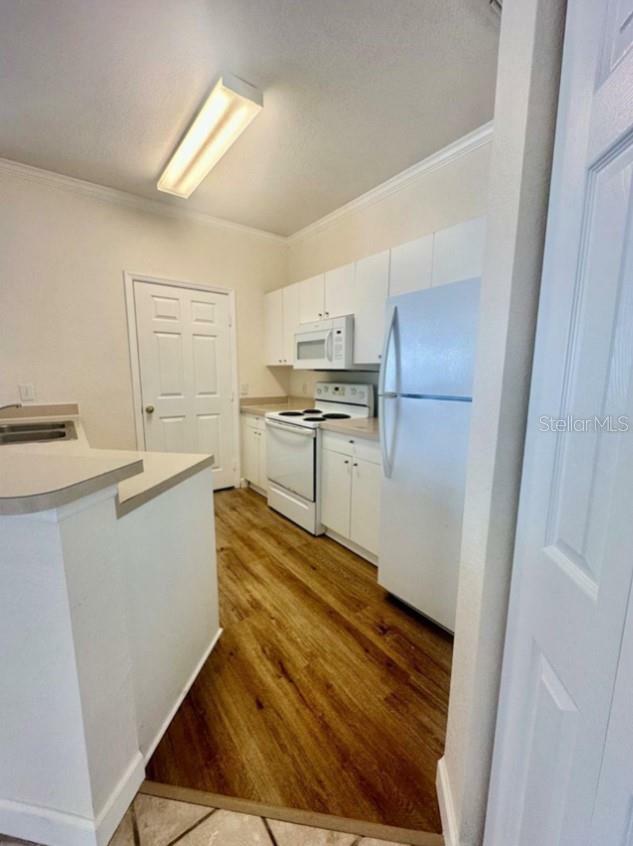 Property Photo: 3707 Conroy Road 1721 FL 32839