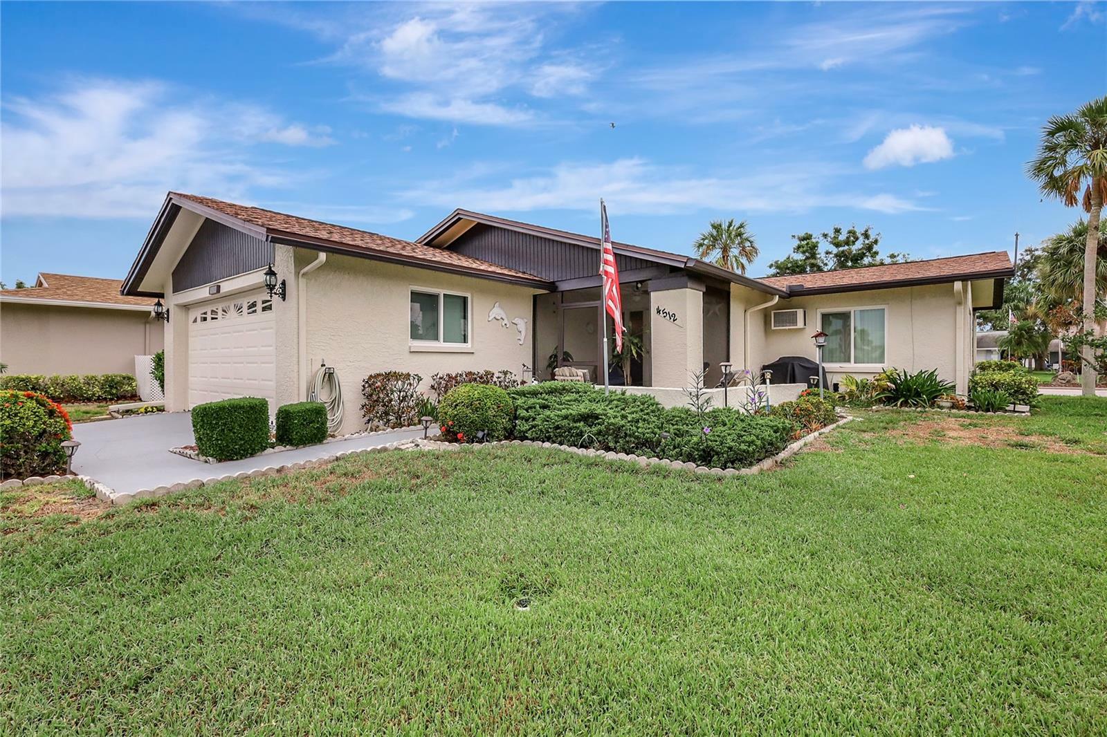 Property Photo:  4512 Superior Lane  FL 33762 