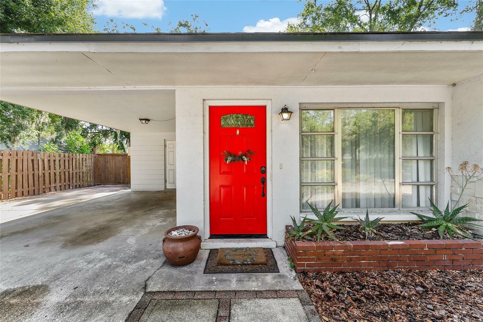 Property Photo: 3861 NW 19th Street FL 32605