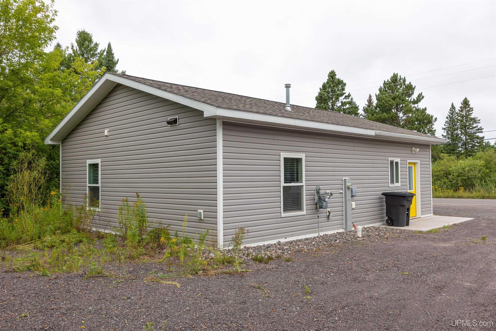 Property Photo:  17245 Atlantic Avenue  MI 49905 