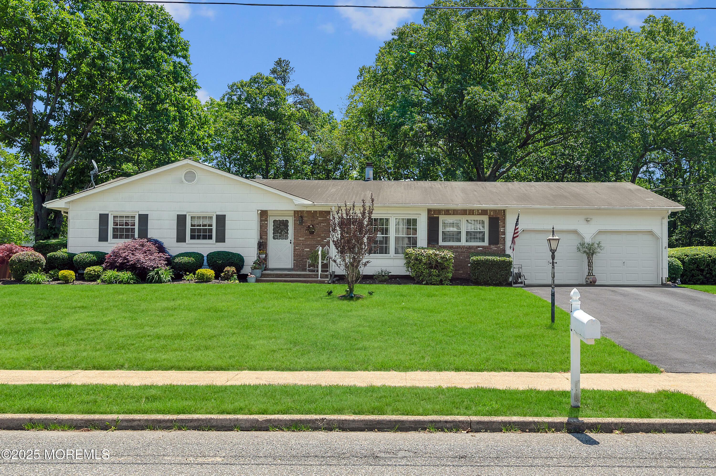 Property Photo:  1223 Clover Road  NJ 08724 