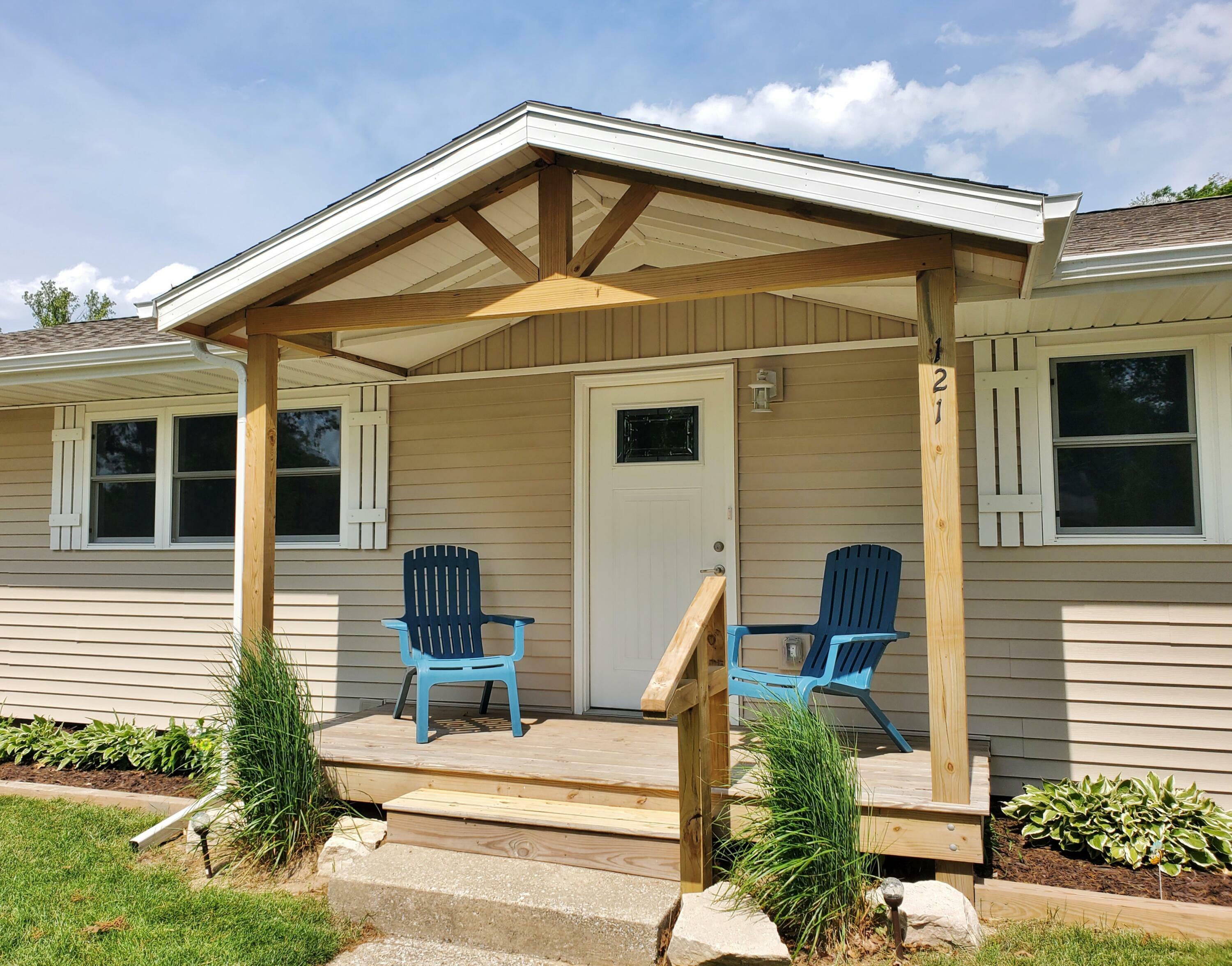 Property Photo: 121 S Marshall Street MI 49117