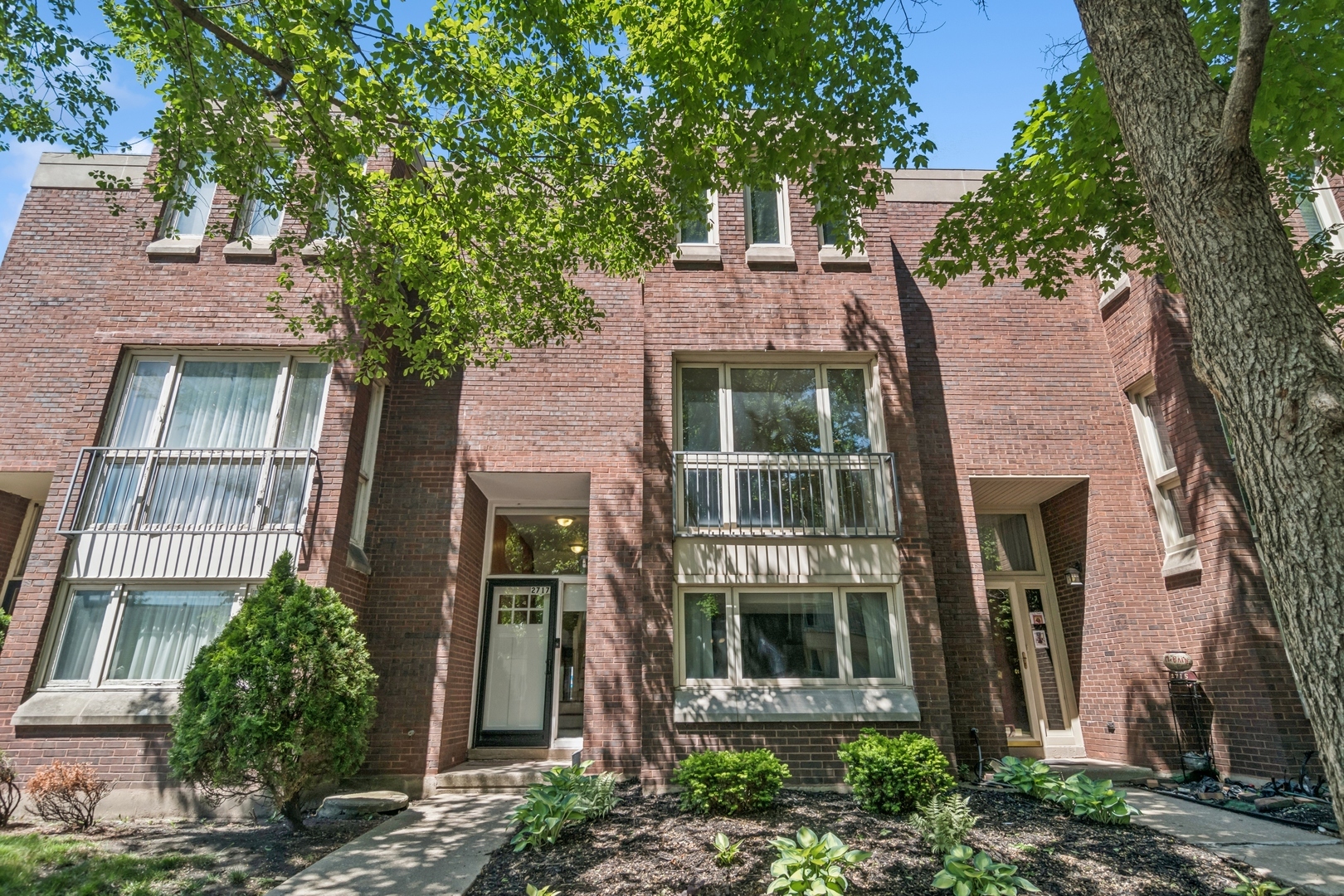 Property Photo: 2717 S Michigan Avenue IL 60616