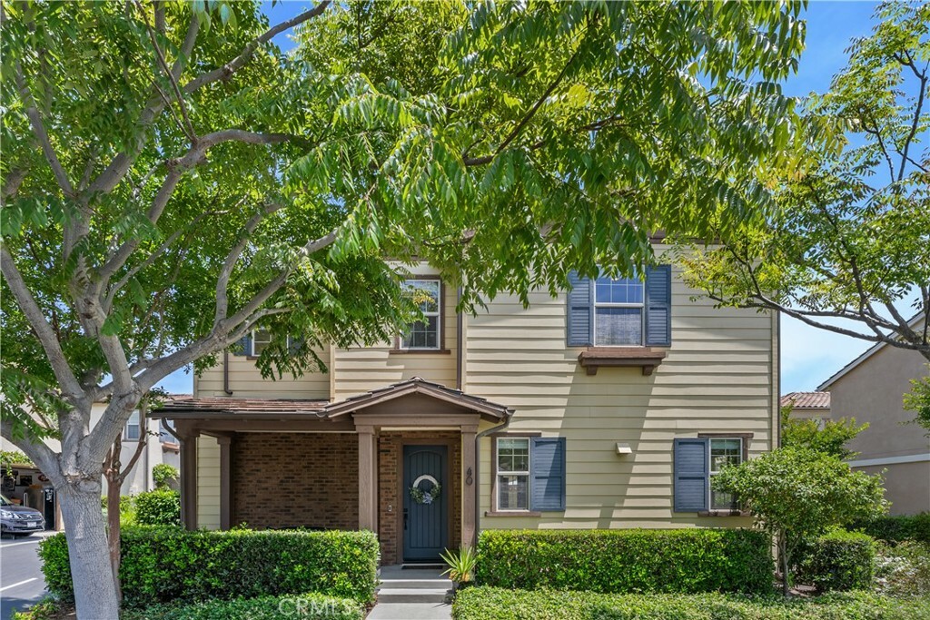 Property Photo:  40 Lomada Street  CA 92694 