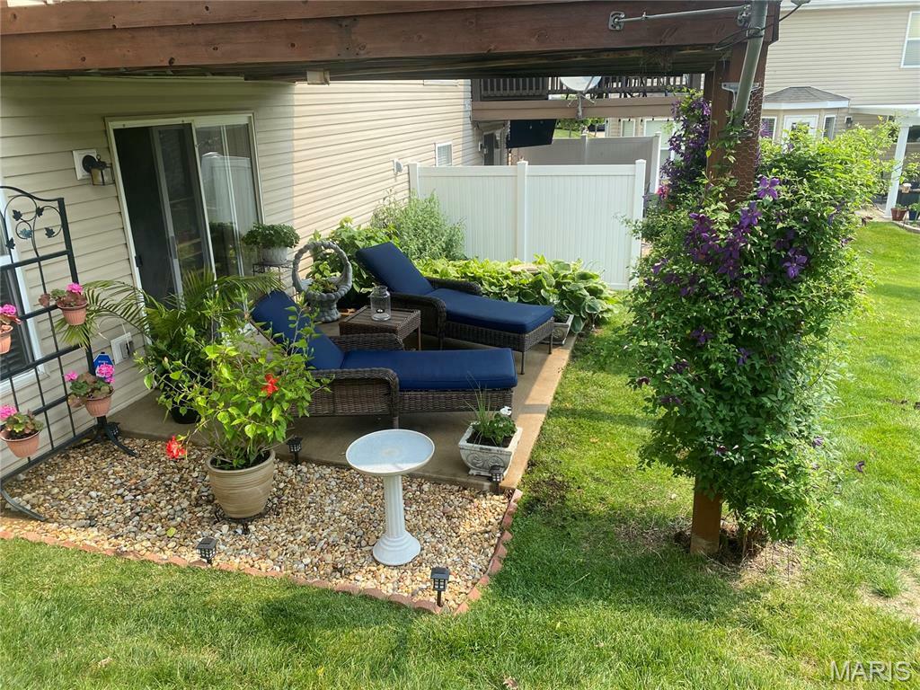 Property Photo: 206 Belmonte Circle MO 63368