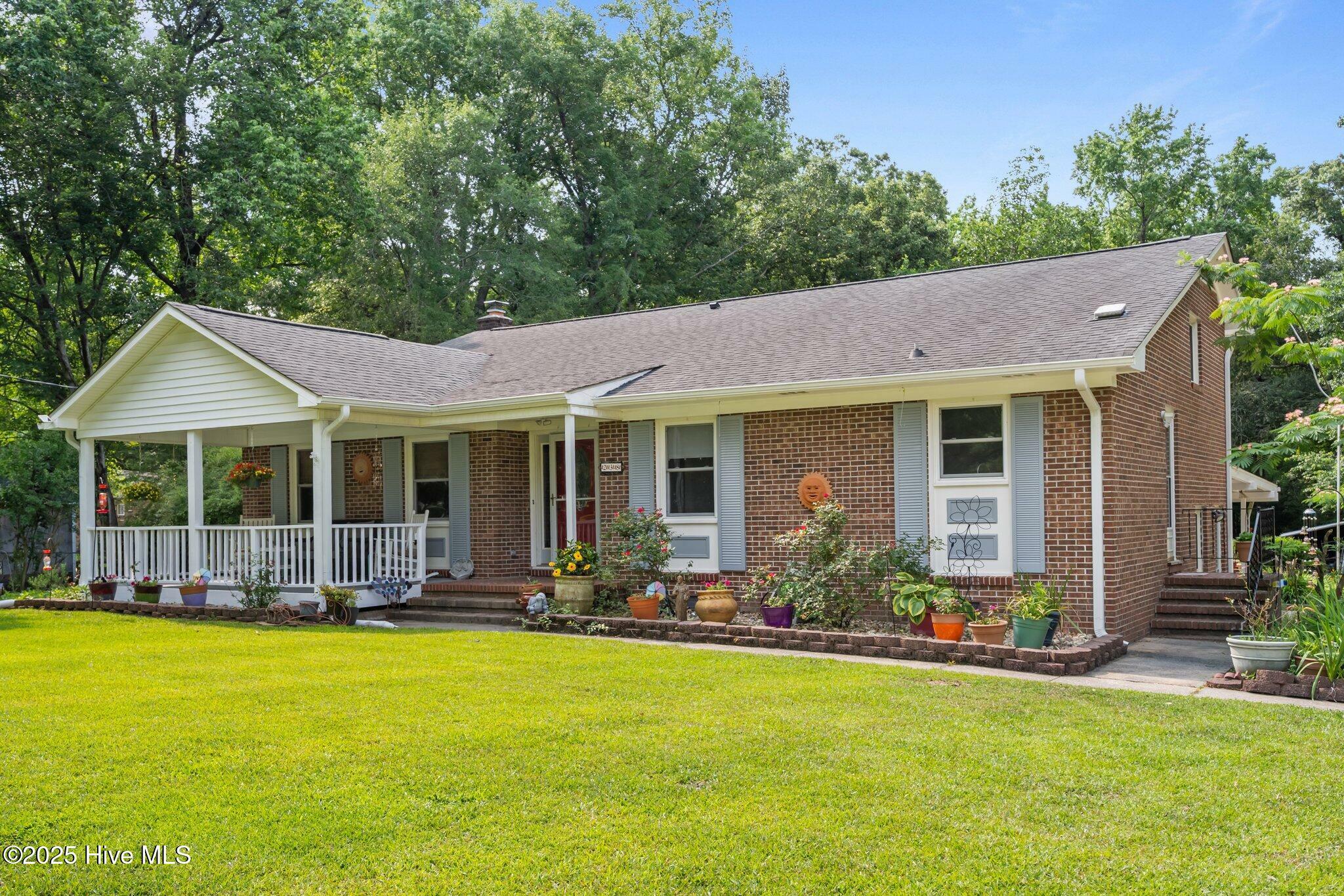 Property Photo:  238 Diane Drive  NC 28540 