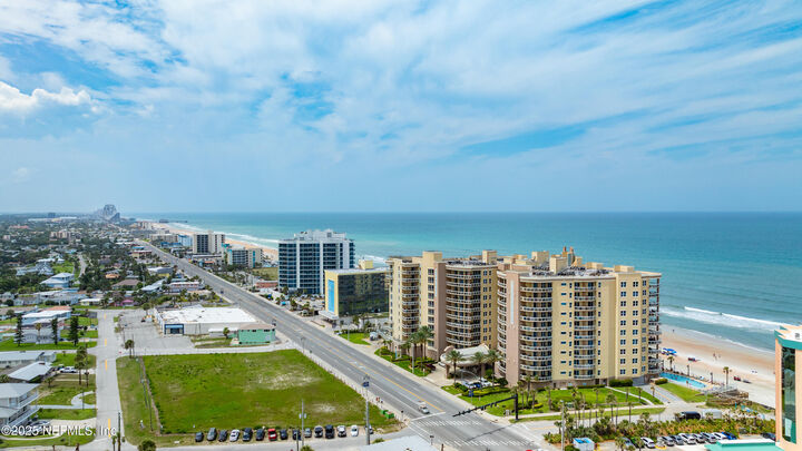 Property Photo: 1925 S Atlantic Avenue 1005 FL 32118