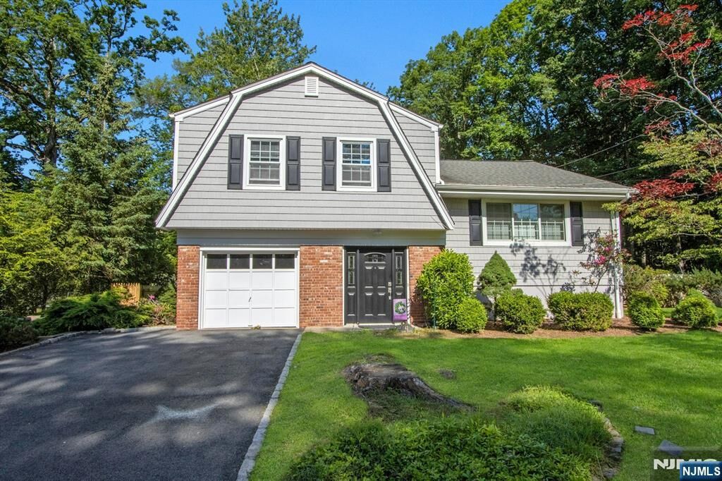 Property Photo: 42 Lohs Place NJ 07640