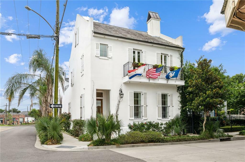 Property Photo: 2538 N Rampart Street LA 70117