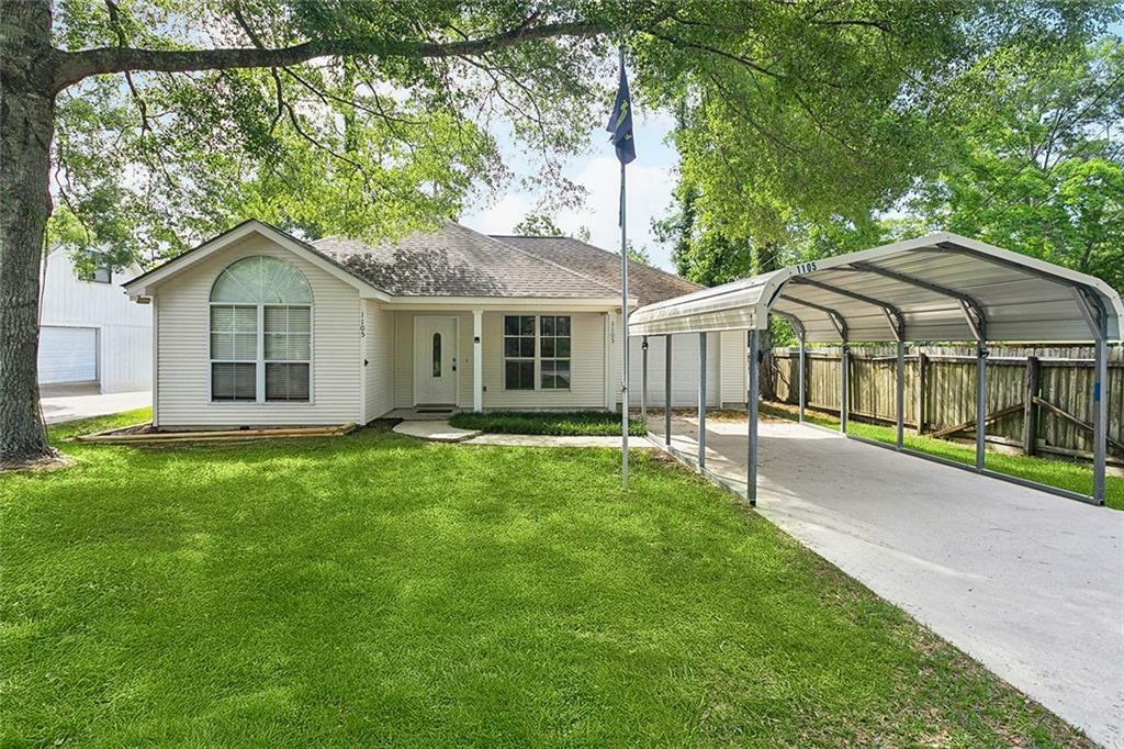 Property Photo: 1105 Forest Lane LA 70448