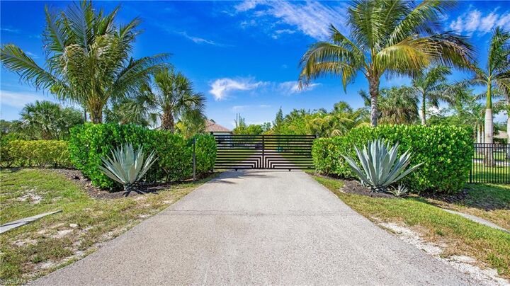 Property Photo:  6341 Green Blvd  FL 34116 