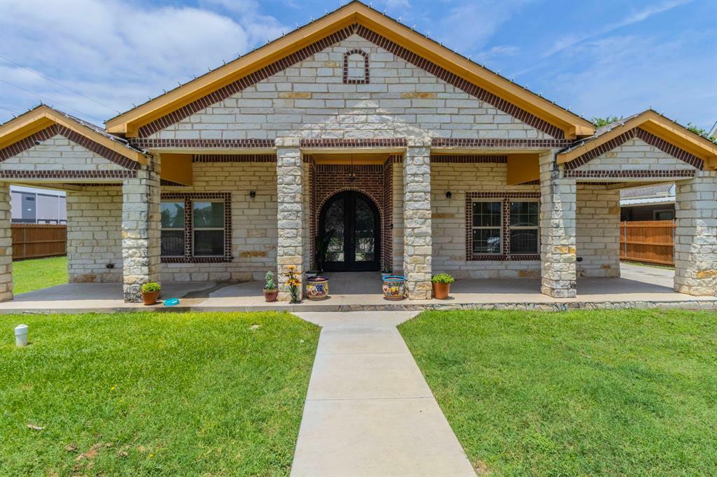 Property Photo:  3739 Crane Street  TX 75212 