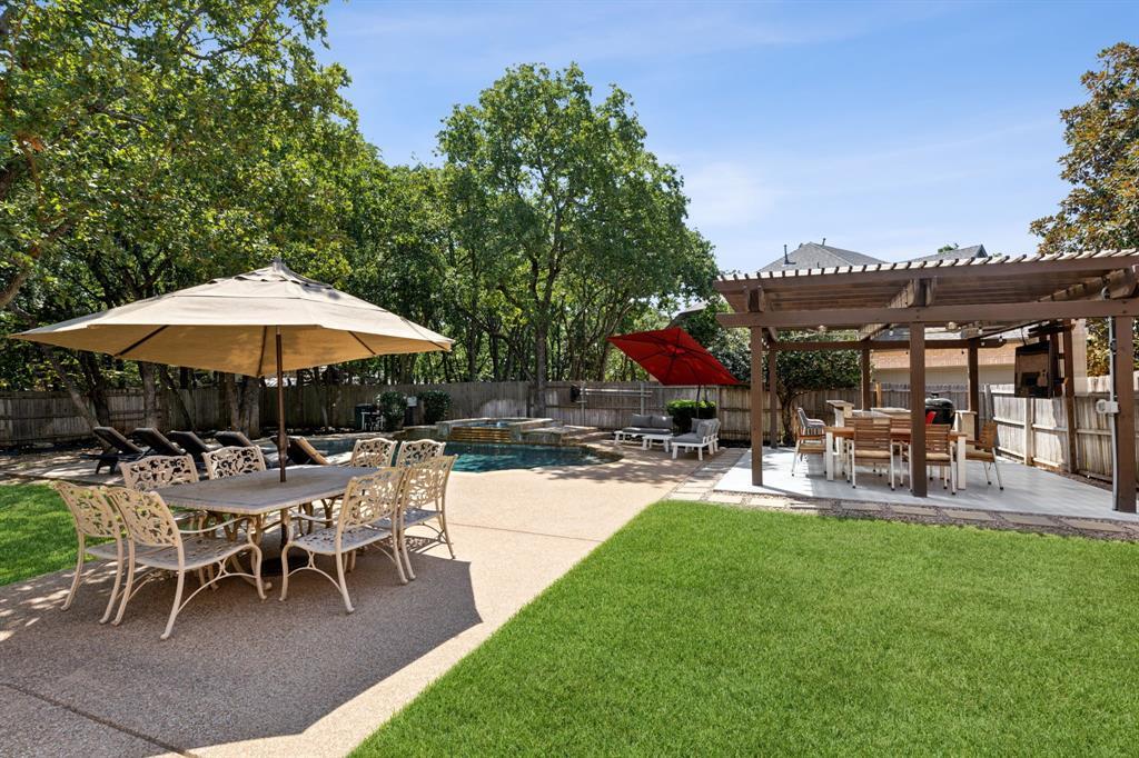 Property Photo: 1415 Cambridge Crossing TX 76092
