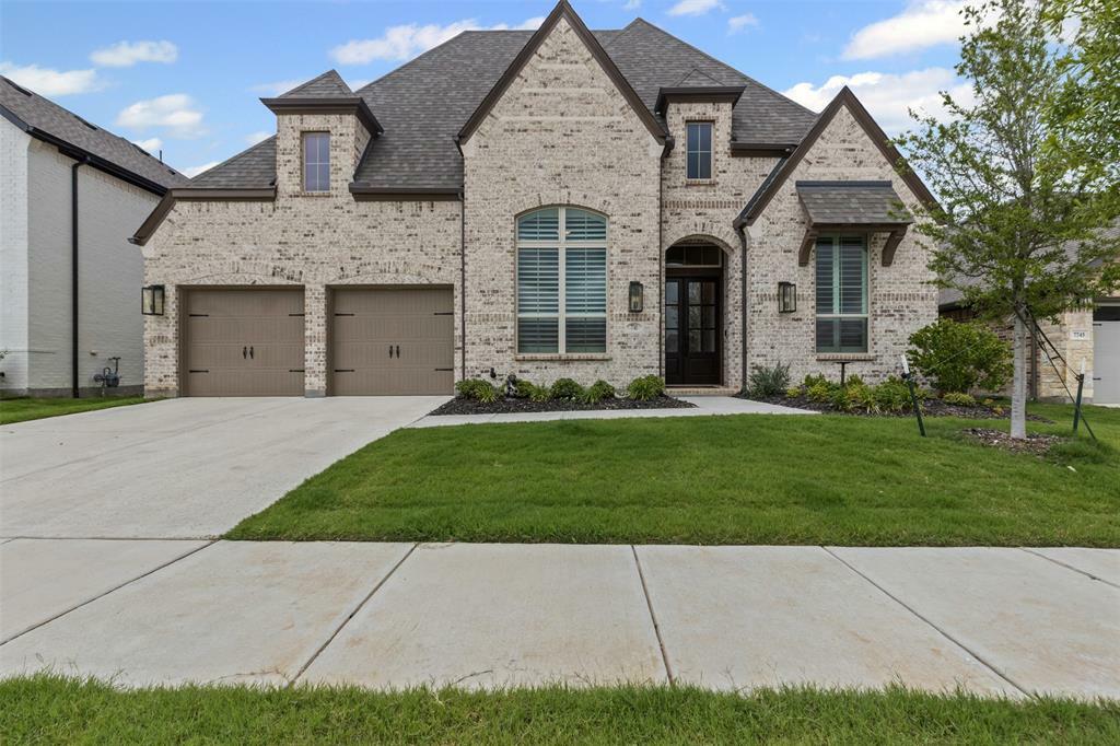 Property Photo: 7741 Pondview Lane TX 76123