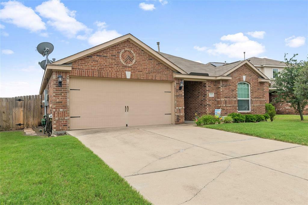 Property Photo:  2118 Cone Flower Drive  TX 75126 