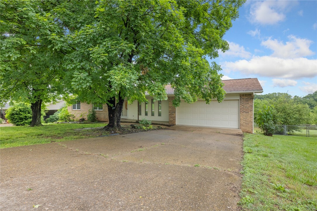 Property Photo: 24 Meadow Lark Lane AR 72601
