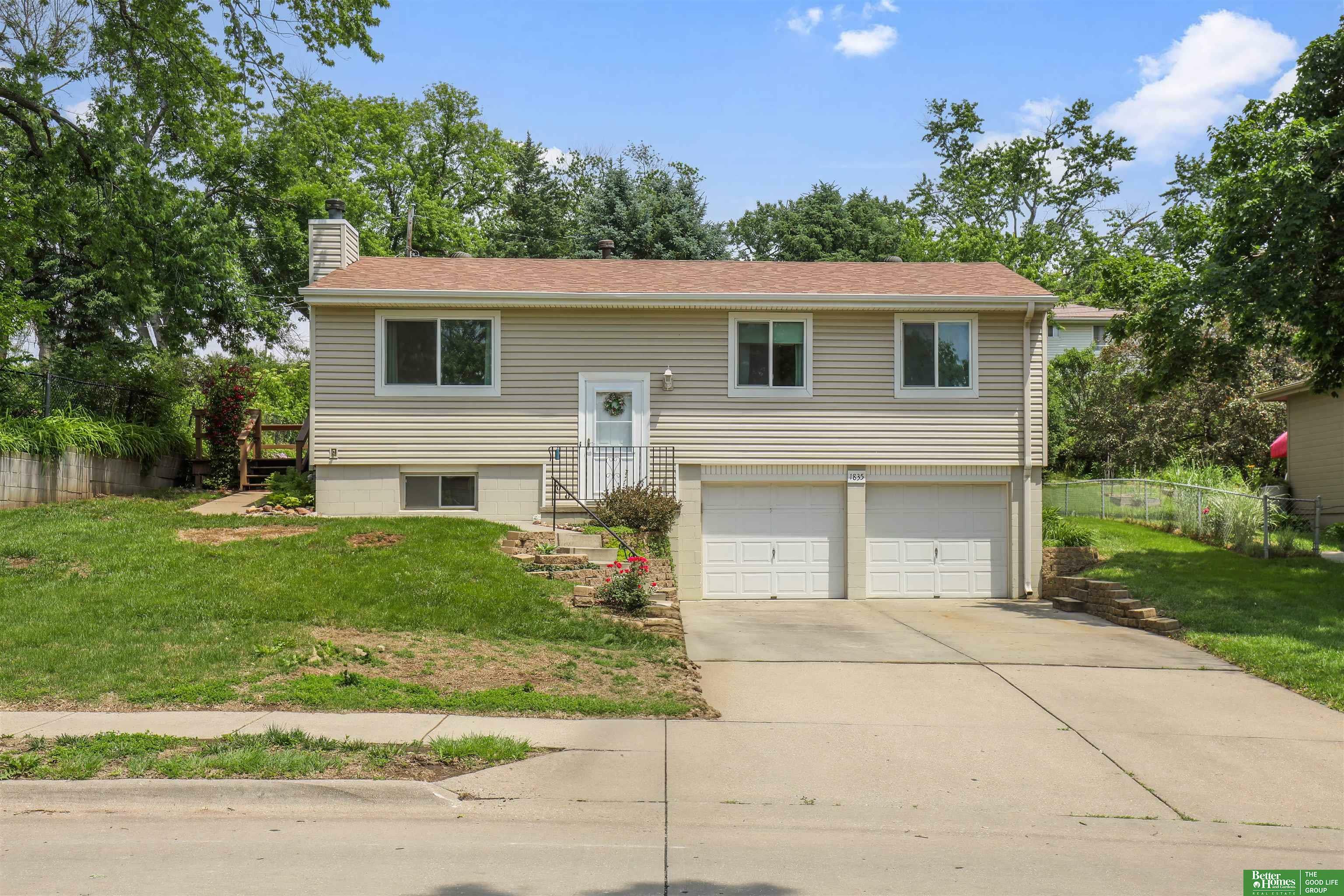 Property Photo: 1835 N 111th Street NE 68154