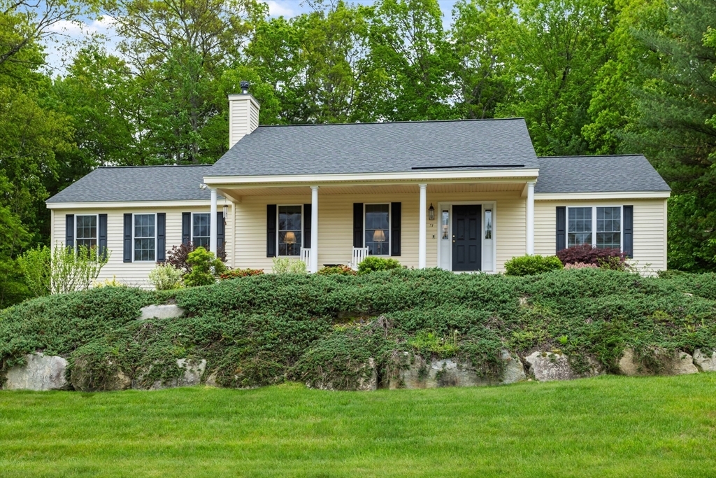 Property Photo:  71 Fox Run Drive  MA 01432 