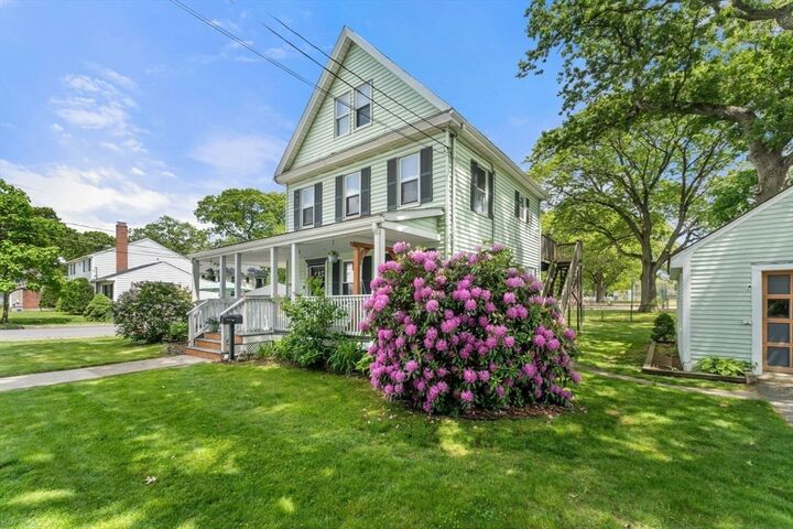 Property Photo:  76 Central St  MA 01801 