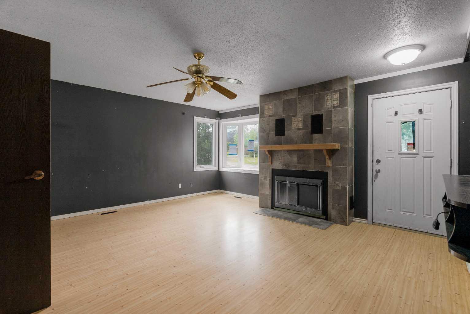 Property Photo:  105 Simpson Way  AB T9H 3B7 