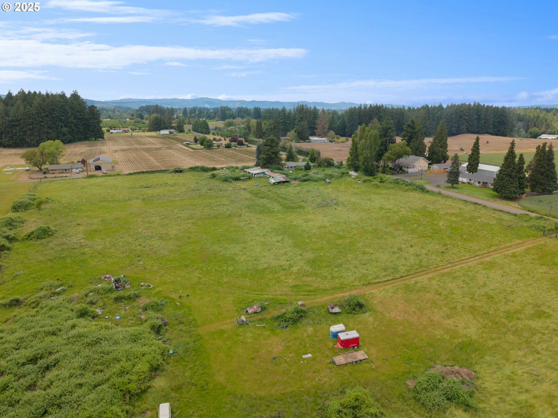 Property Photo: 7044 SW Jacktown Rd OR 97078