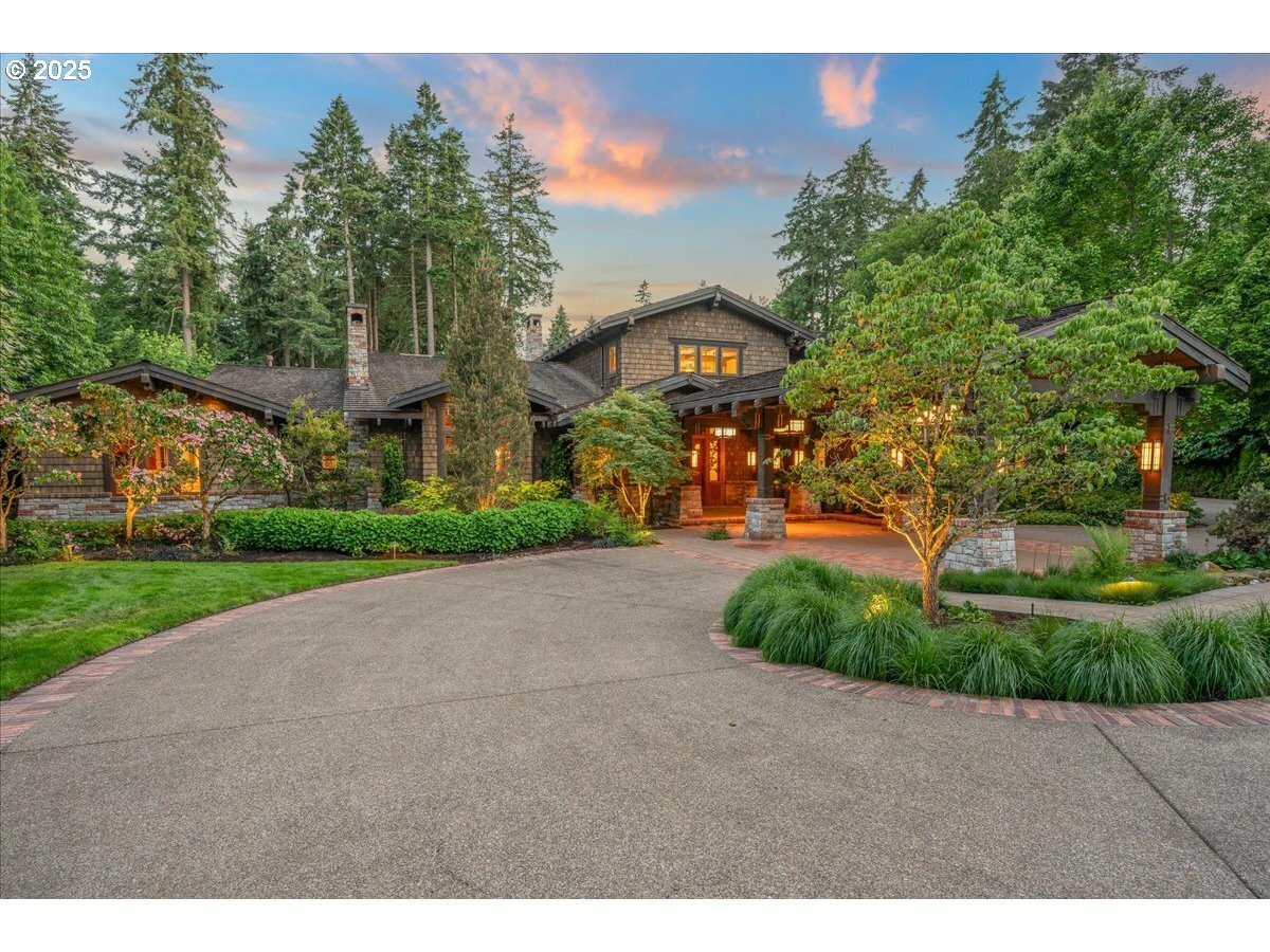 Property Photo: 13150 SW Iron Mountain Blvd OR 97219
